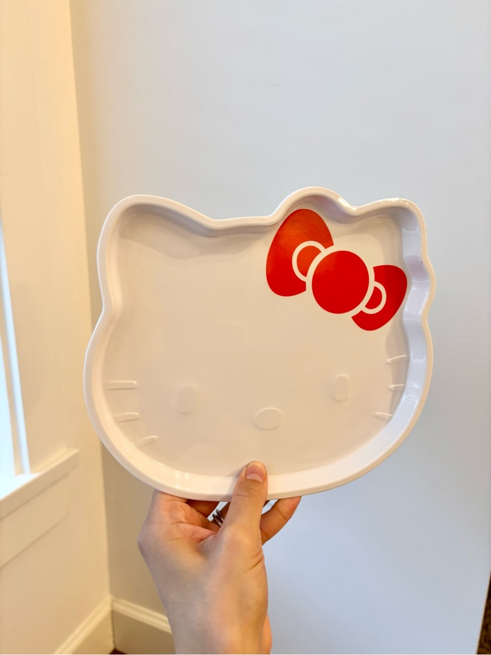 Hello Kitty Plastic Kids Plate